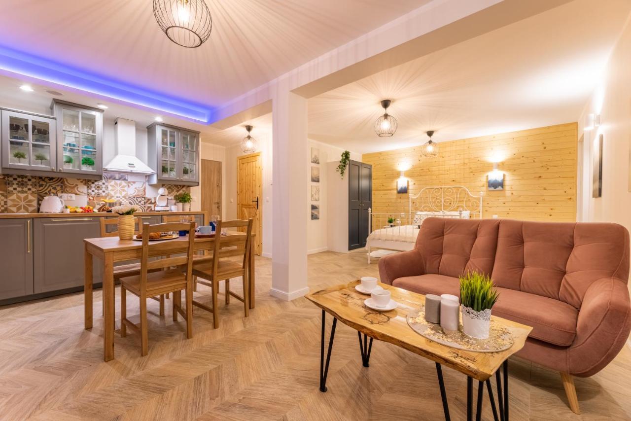 Villa Kasztelan Apartamenty Ustrzyki Dolne Exterior foto